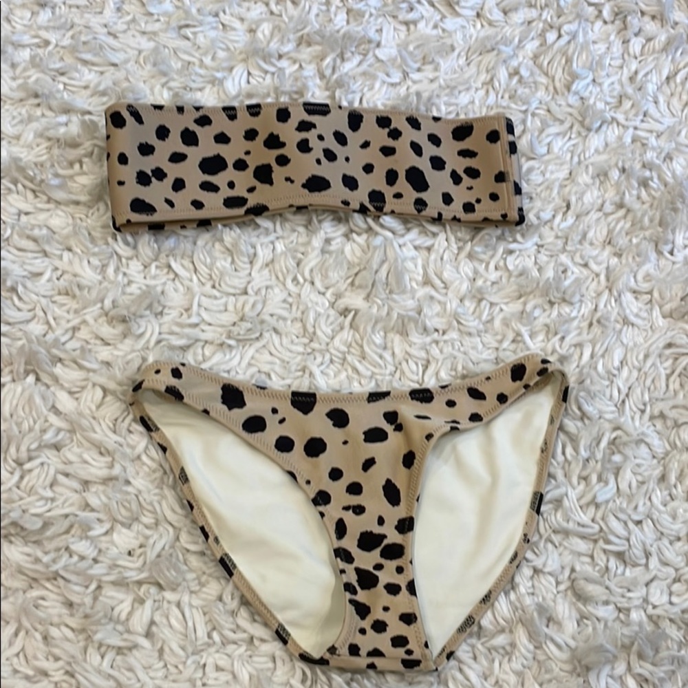 Trangl Cheetah Print Bikini!